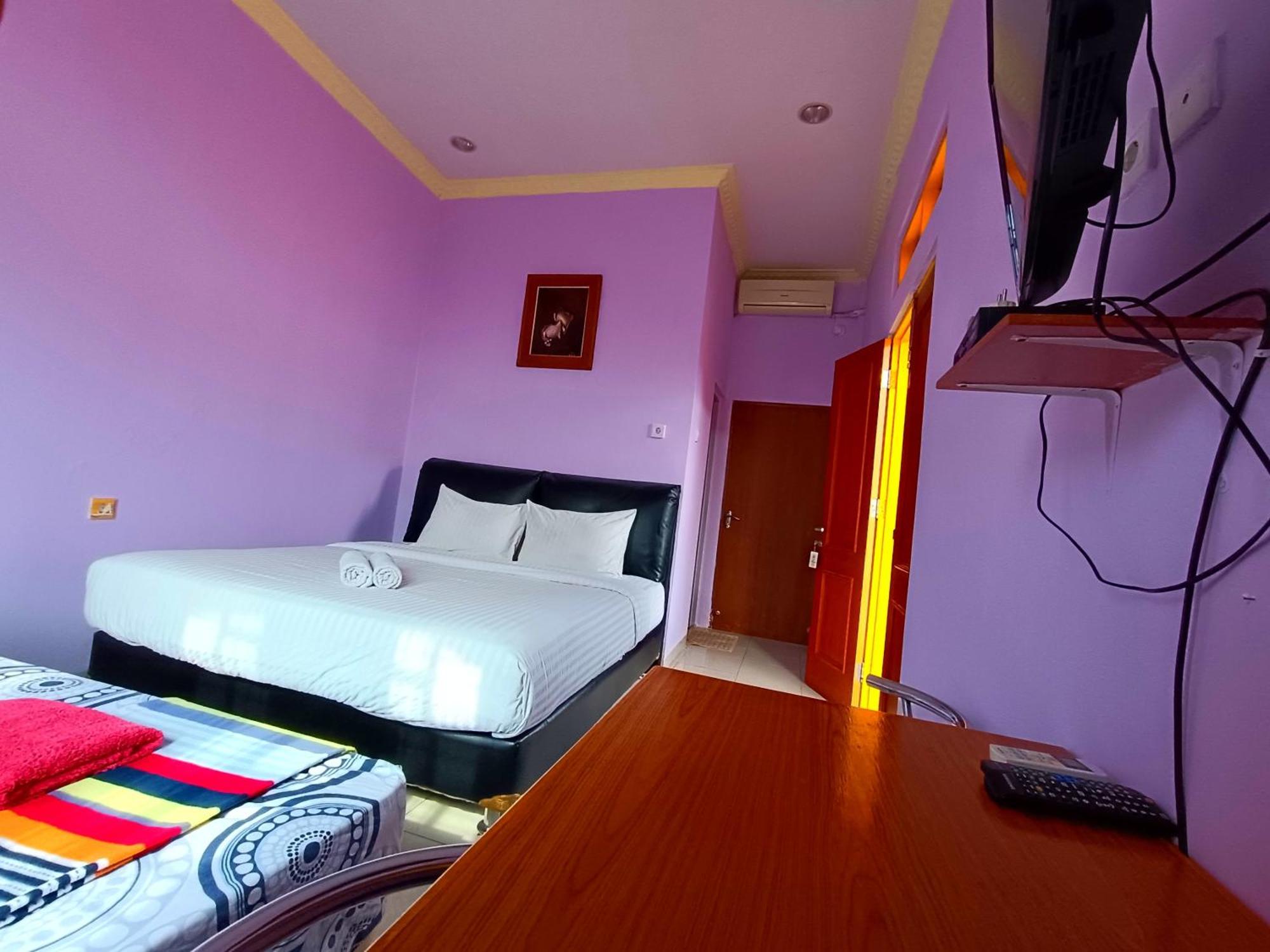 Wisma Mutiara Padang  Bagian luar foto